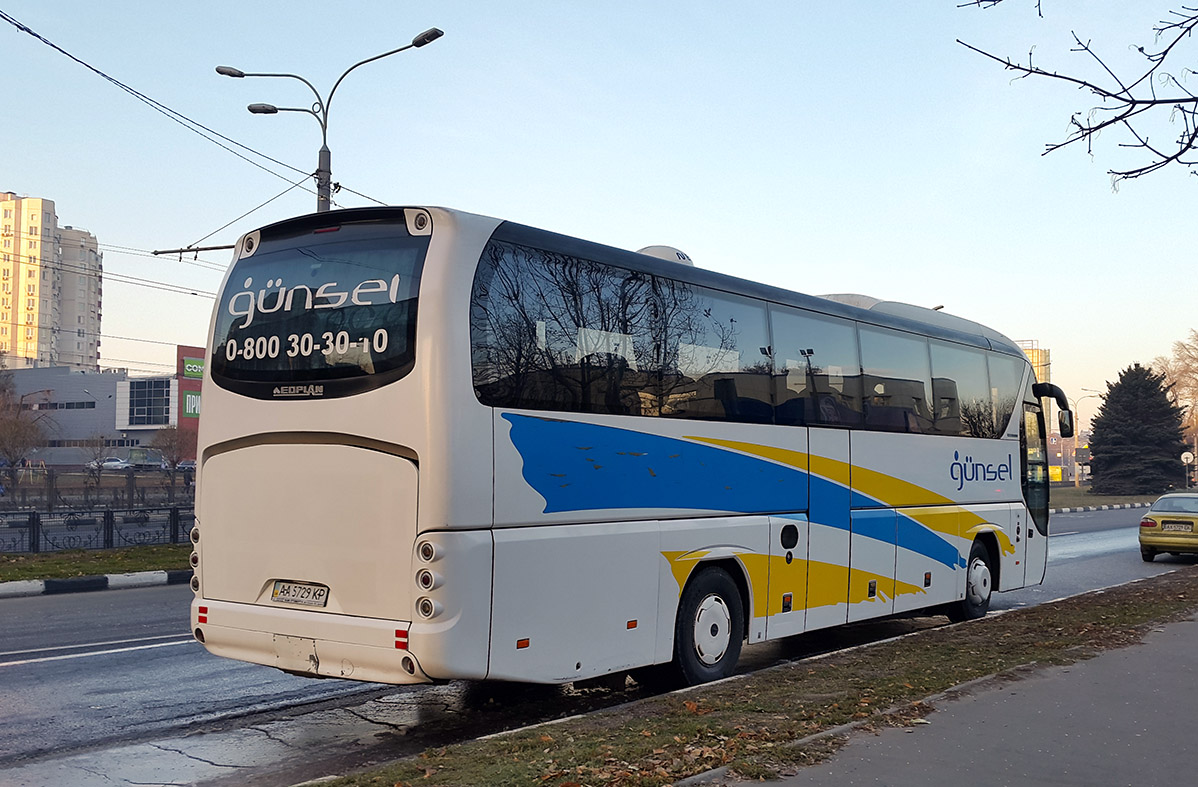 Киев, Neoplan P21 N2216SHD Tourliner SHD № AA 5729 KP