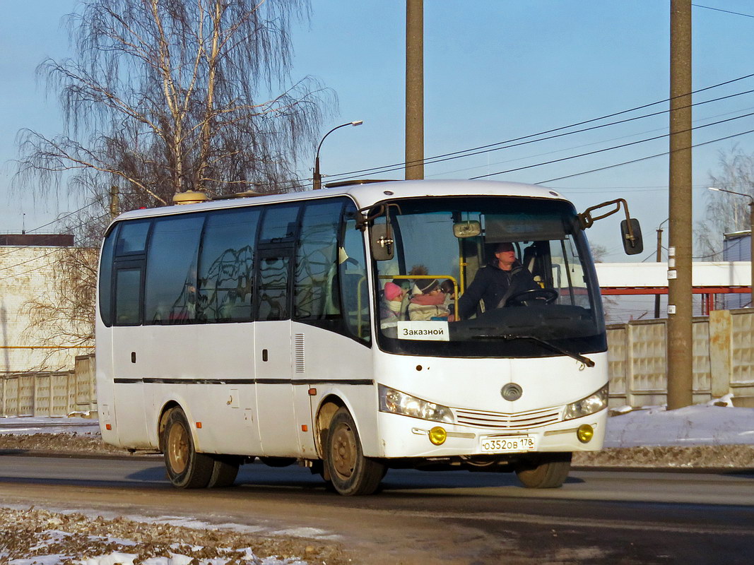 Кировская область, Yutong ZK6737D № О 352 ОВ 178