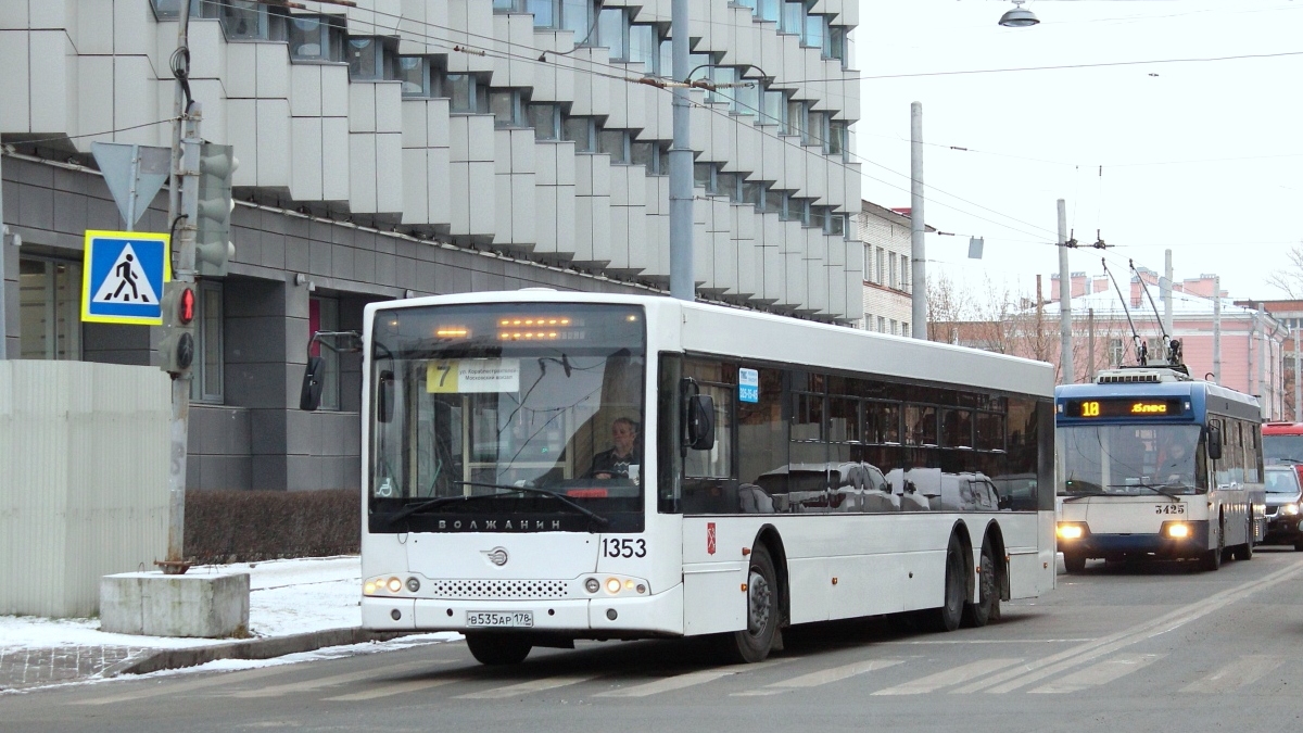 Санкт-Петербург, Волжанин-6270.06 