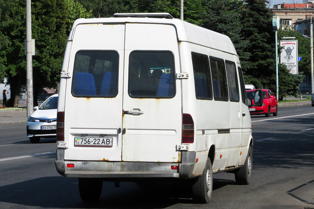 Днепропетровская область, Mercedes-Benz Sprinter W903 308D № 756-22 АВ