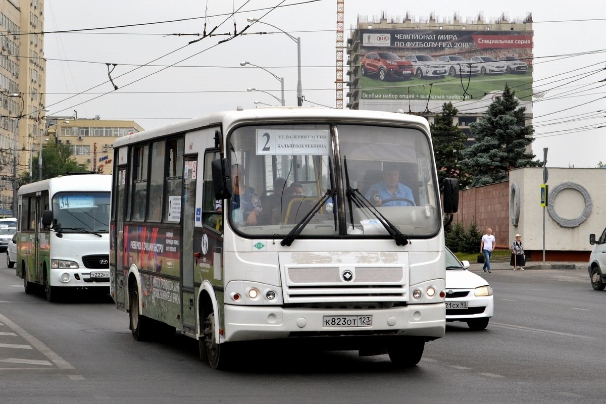 Краснодарский край, ПАЗ-320412-10 № К 823 ОТ 123