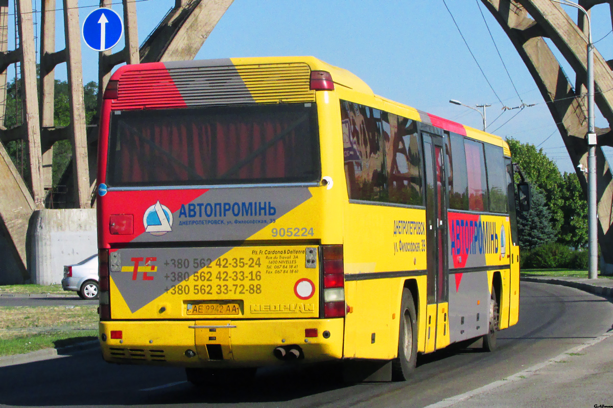 Днепропетровская область, Neoplan N316Ü Transliner № AE 9942 AA