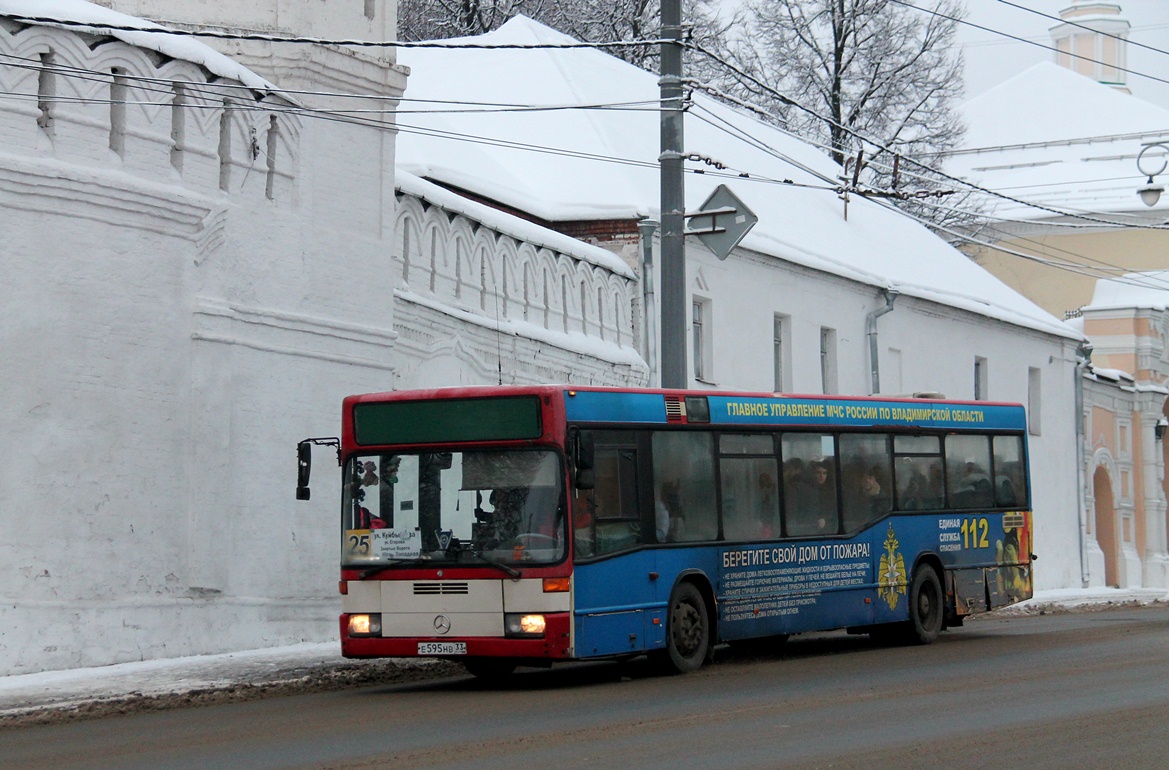 Vladimir region, Mercedes-Benz O405N2 № Е 595 НВ 33