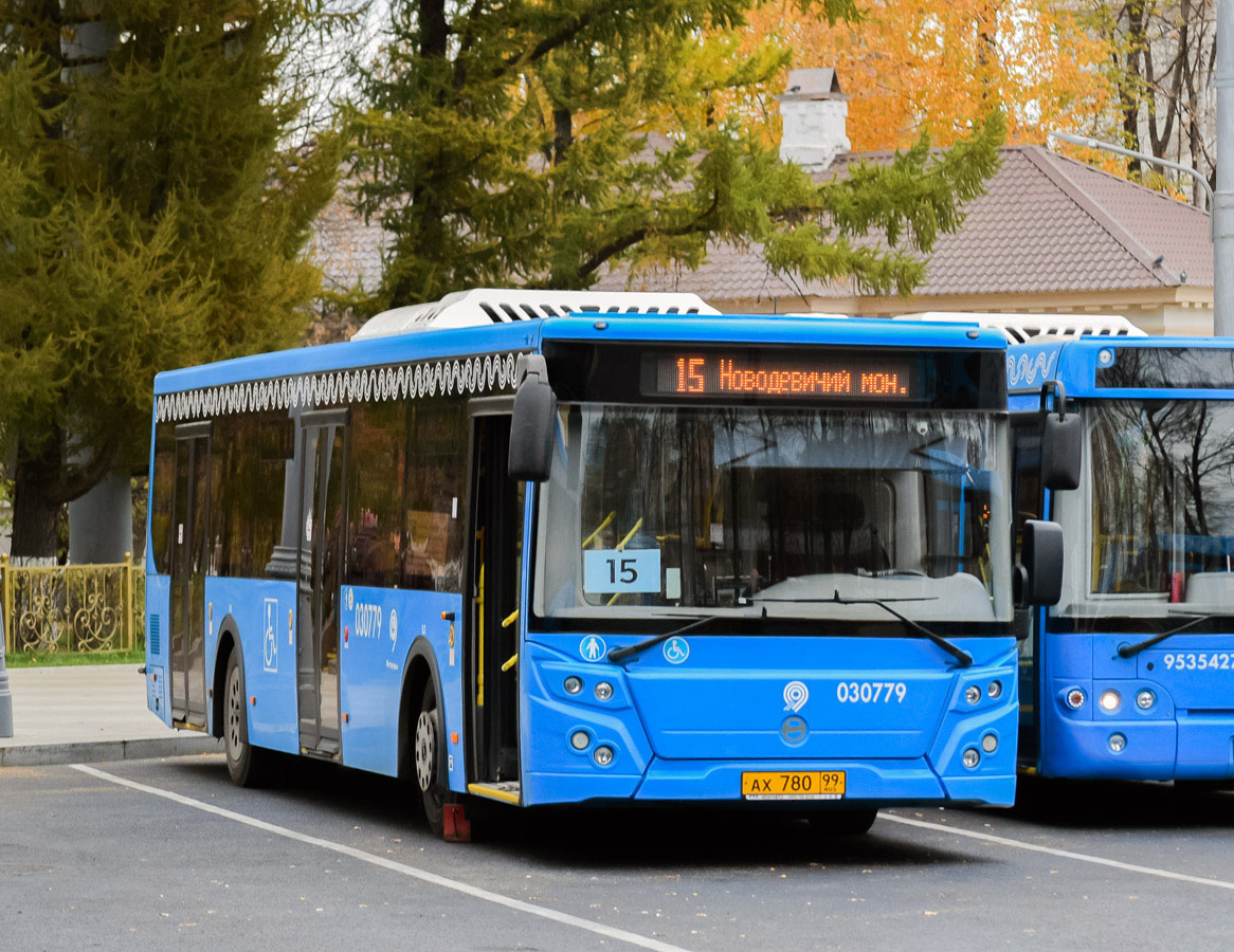 Moskwa, LiAZ-5292.22 (2-2-2) Nr 030779