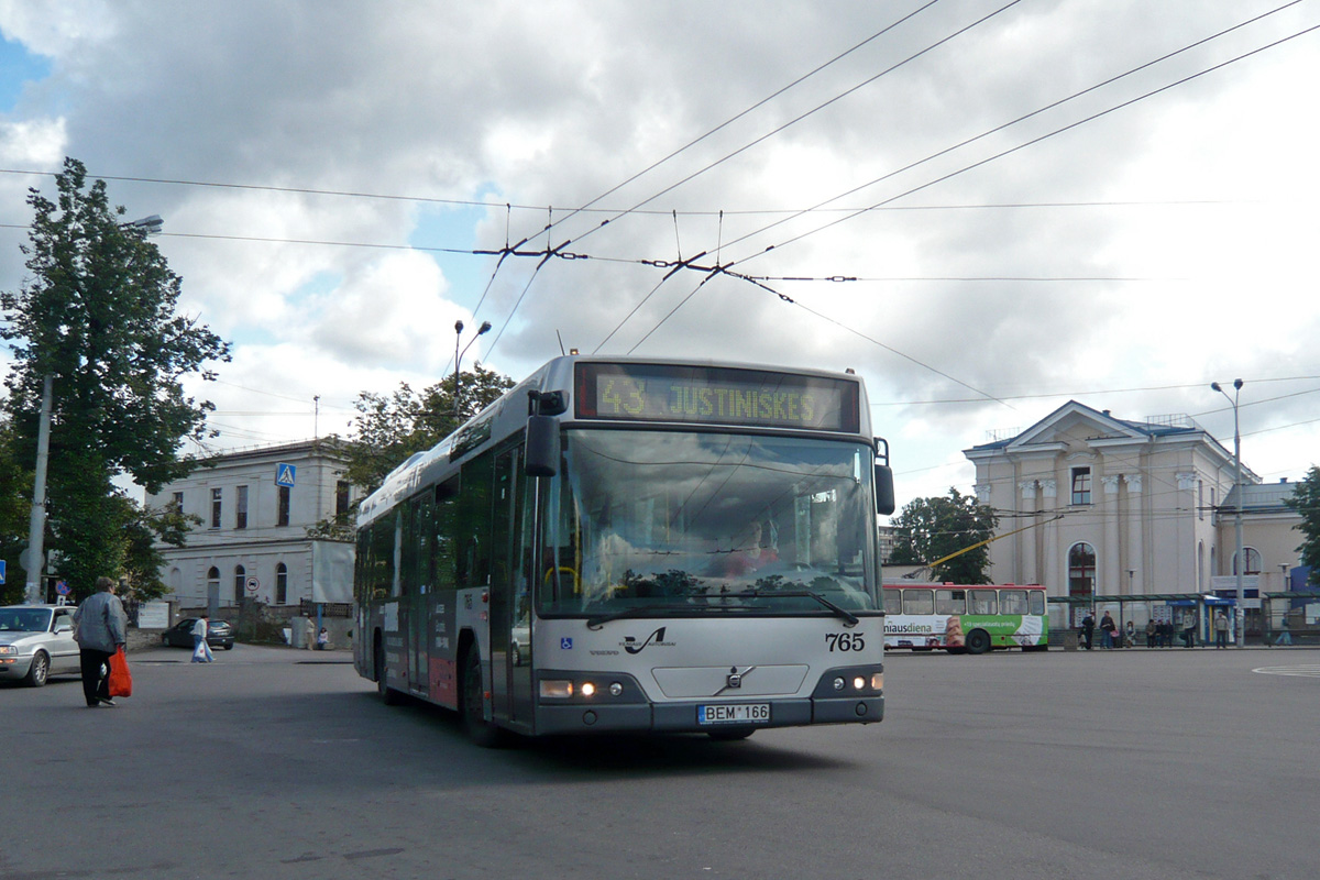 Литва, Volvo 7700 № 765