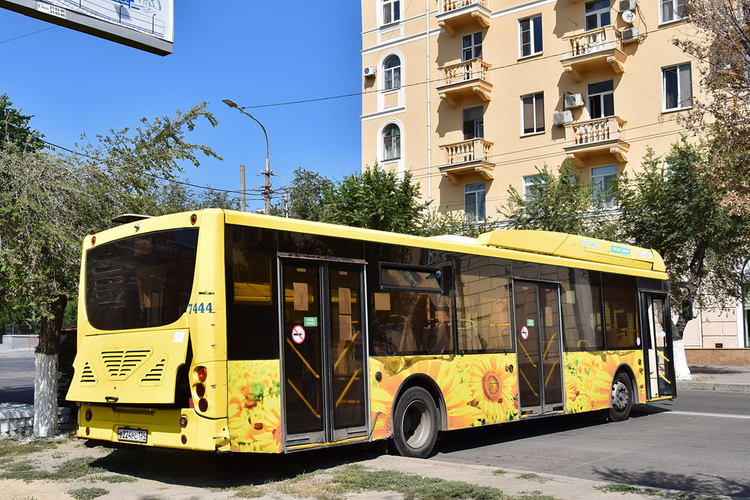 Волгоградская область, Volgabus-5270.G2 (CNG) № 7444