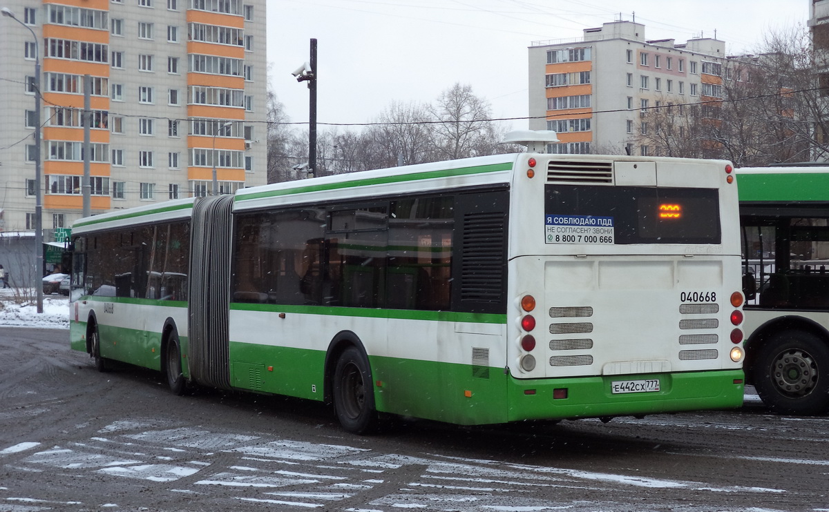 Москва, ЛиАЗ-6213.21 № 040668