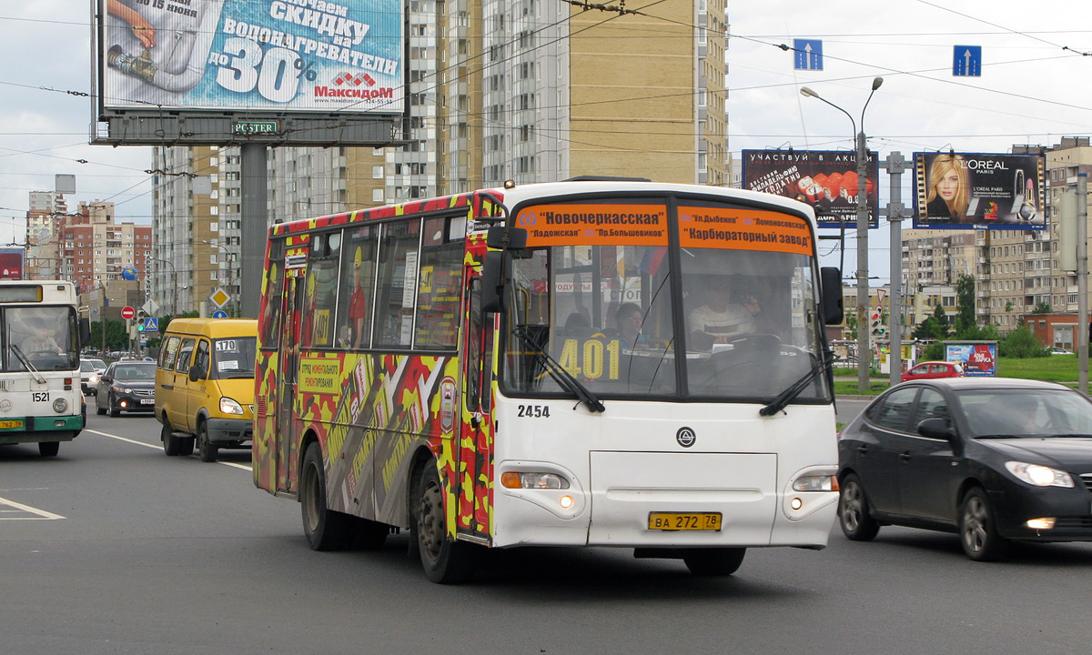 Санкт-Петербург, КАвЗ-4235-03 № 2454