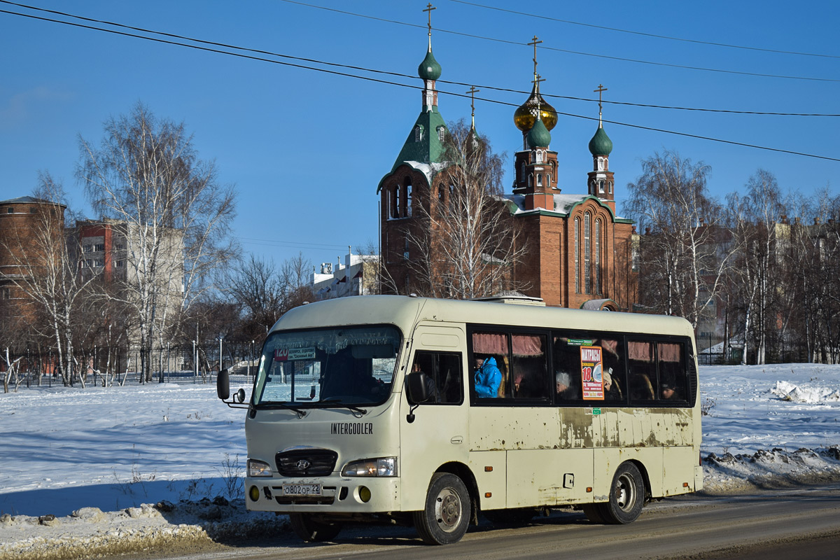 Алтайский край, Hyundai County SWB (РЗГА) № О 802 ОР 22