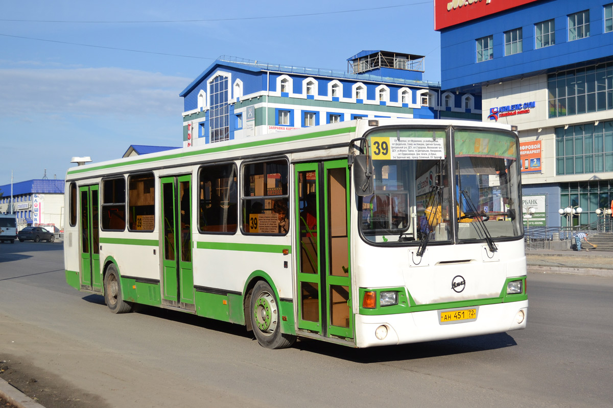 Тюменская область, ЛиАЗ-5256.45 № АН 451 72