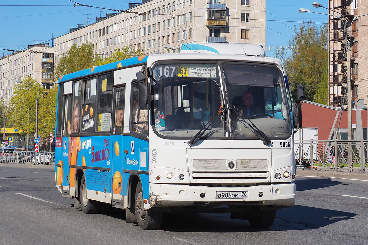 Sankt Petersburg, PAZ-320402-05 Nr. 9065