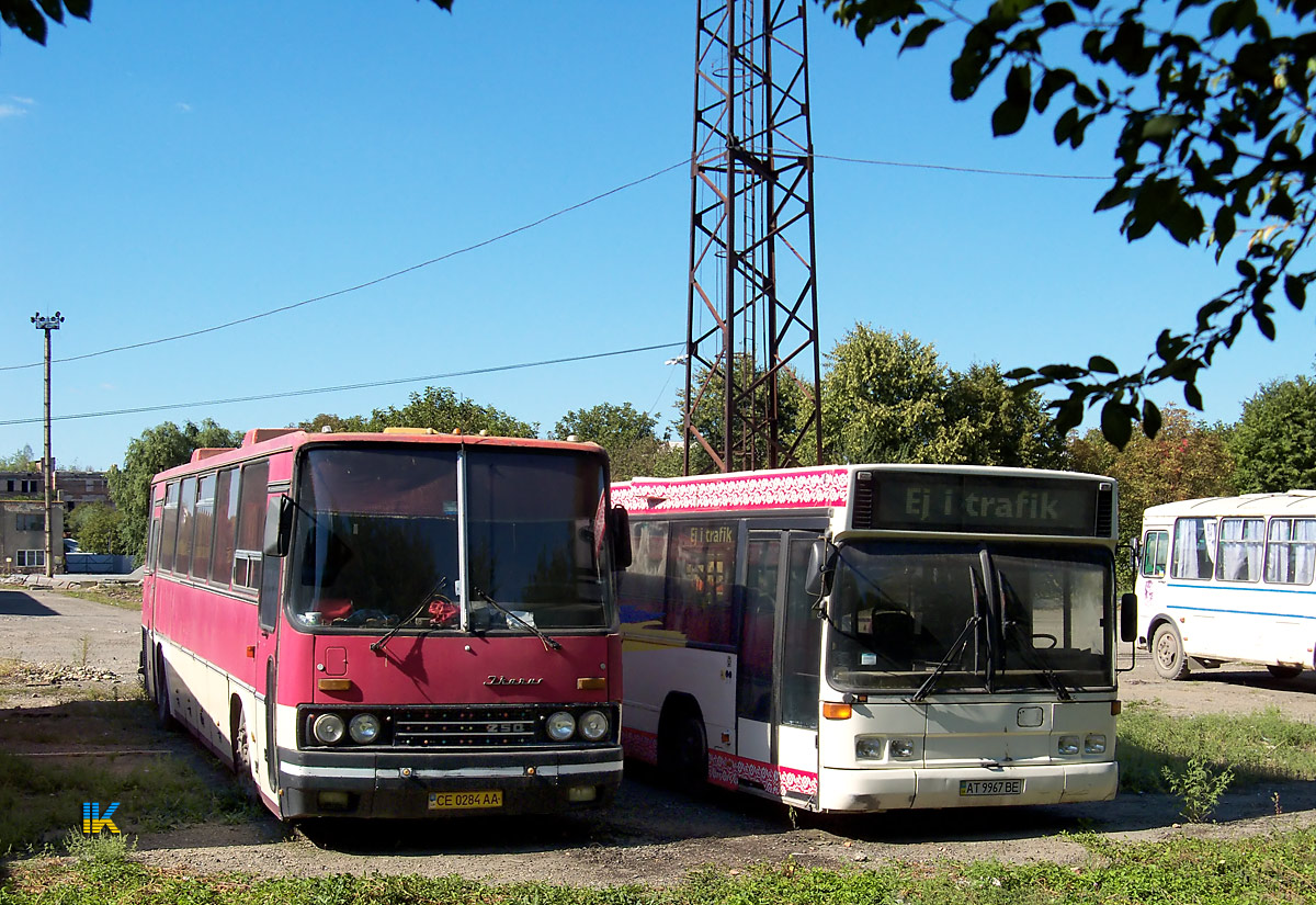 Черновицкая область, Ikarus 250 № CE 0284 AA; Ивано-Франковская область, Carrus K204 City L № AT 9967 BE