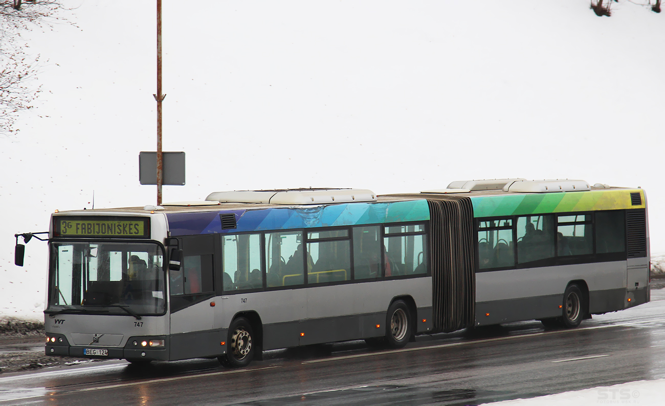 Литва, Volvo 7700A № 747