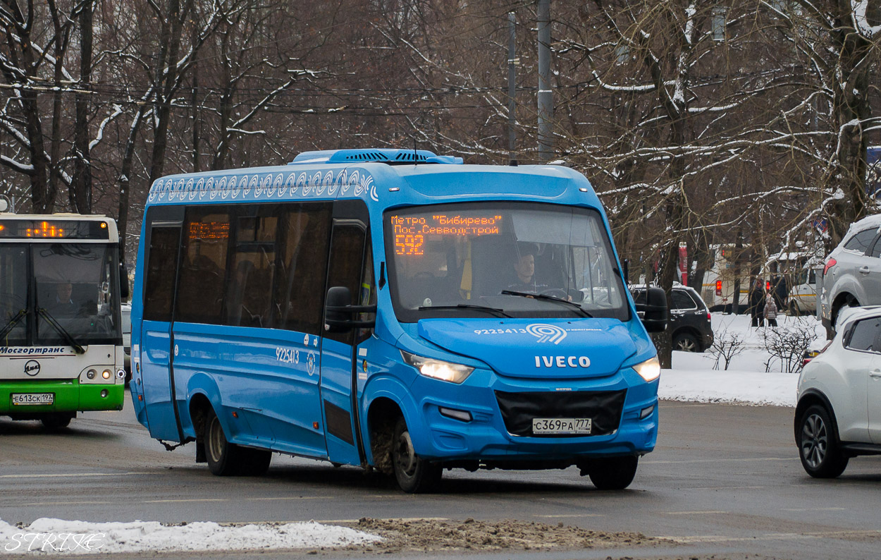 Moskva, Nizhegorodets-VSN700 (IVECO) č. 9225413