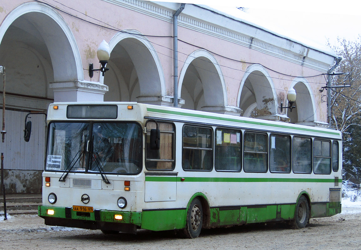 Тверская область, ЛиАЗ-5256.35 № АА 916 69