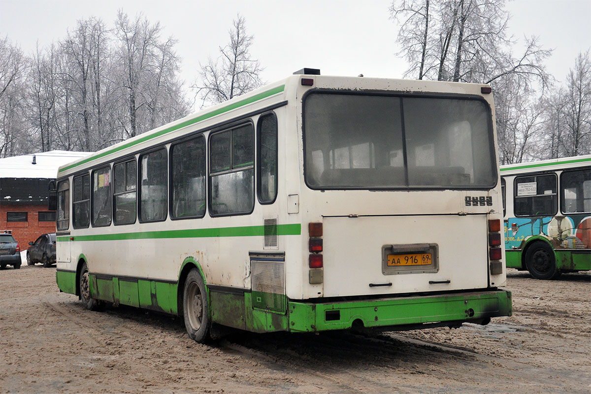 Тверская область, ЛиАЗ-5256.35 № АА 916 69