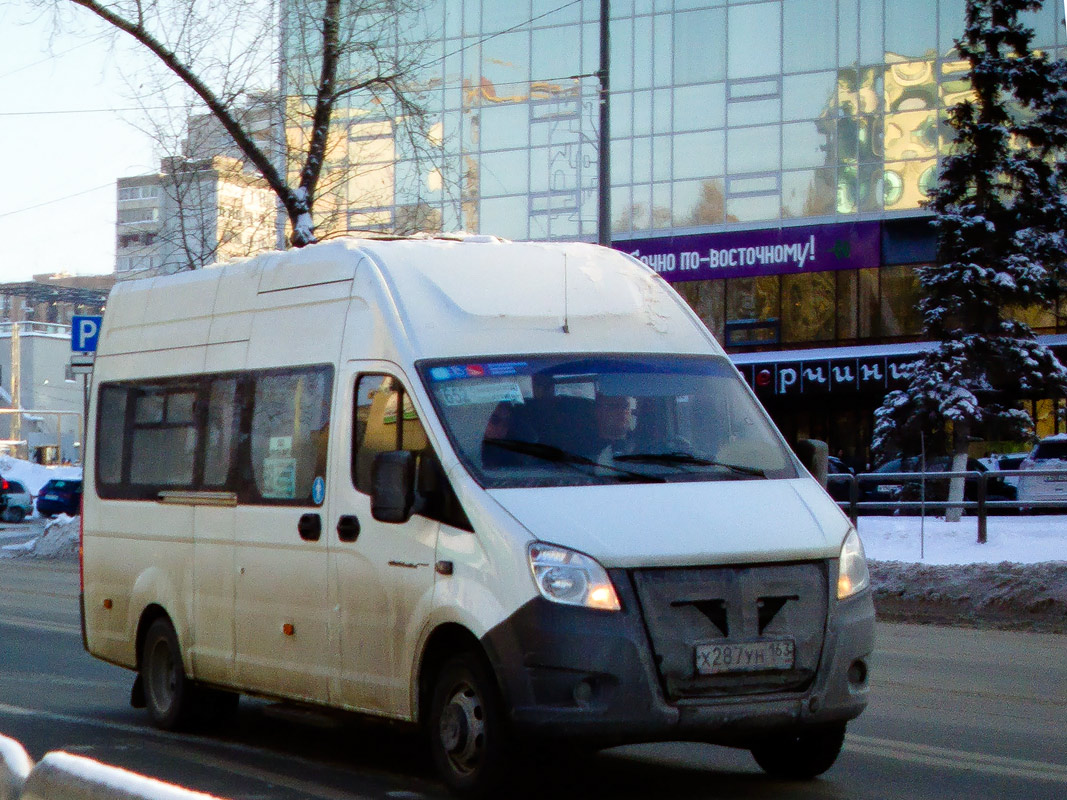 Какое маршрутное такси едет. Автобус Газель Некст Ульяновск Самара. Маршрутный микроавтобус. Маршрутные автобусы Газель. Газелька автобус.