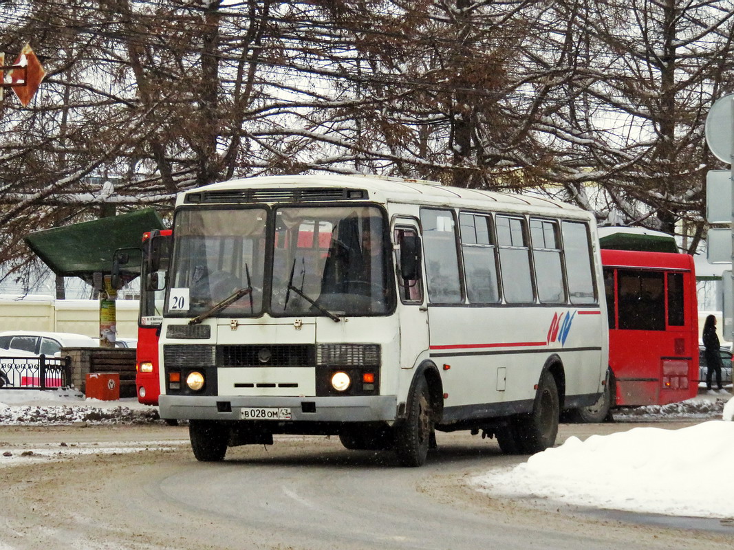 Кировская область, ПАЗ-4234 № В 028 ОМ 43