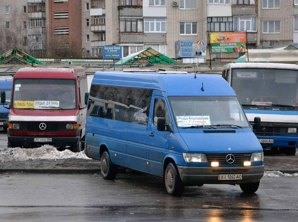 Volinskaya region, Mercedes-Benz Sprinter W903 312D sz.: AI 1262 AC