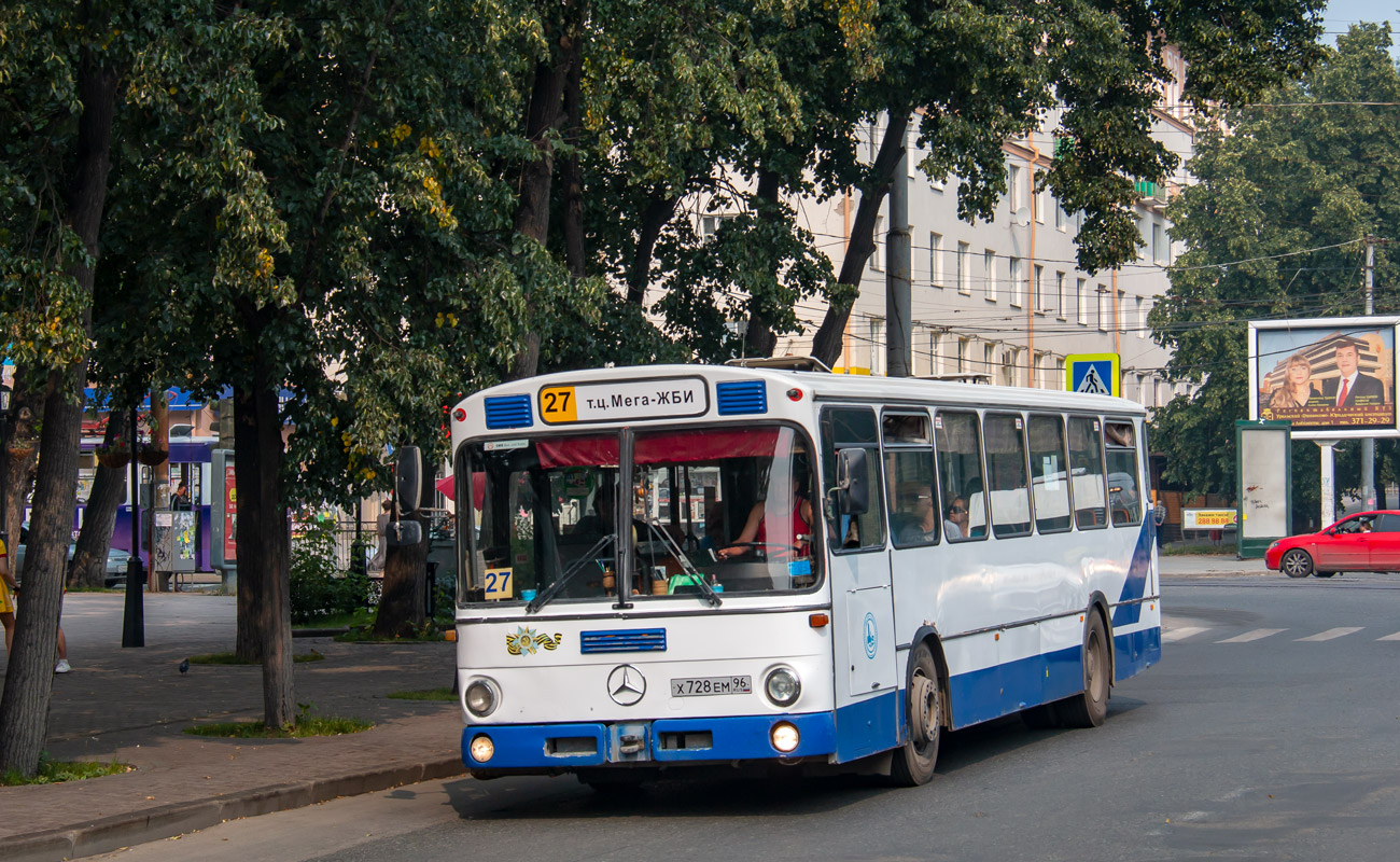 Свердловская область, Mercedes-Benz O305 № Х 728 ЕМ 96