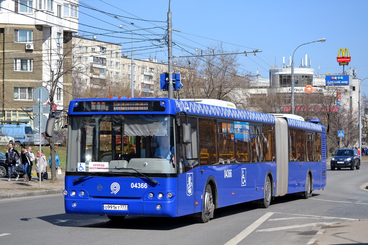 Moskva, LiAZ-6213.22 č. 04366