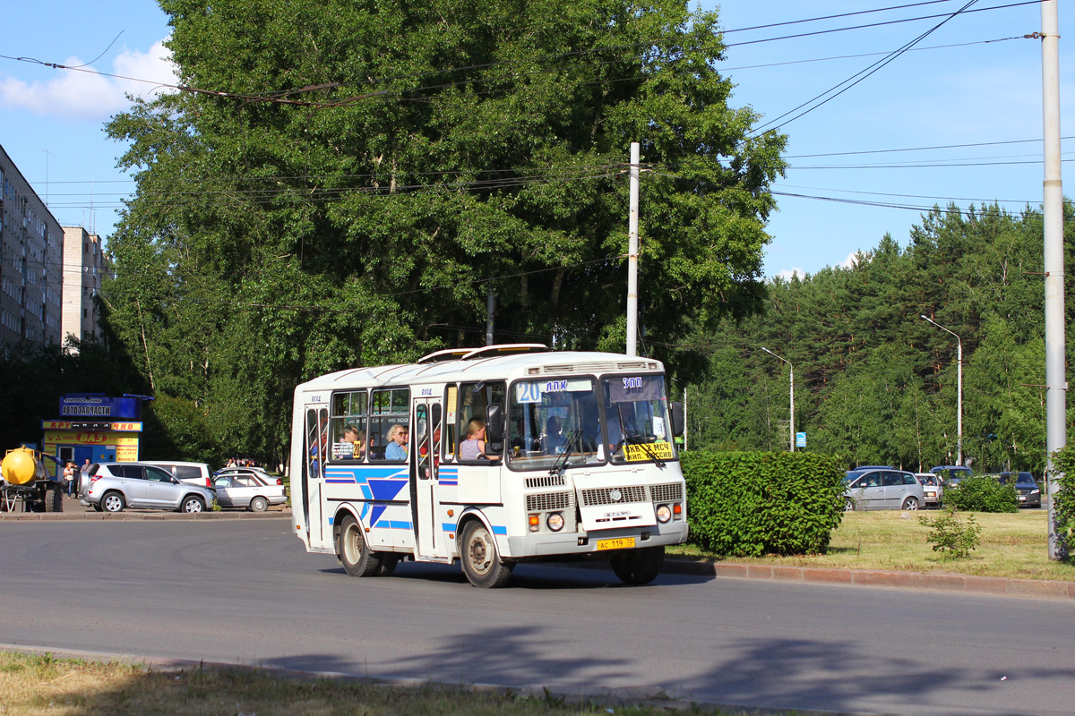 Oblast Tomsk, PAZ-32054 Nr. АС 119 70