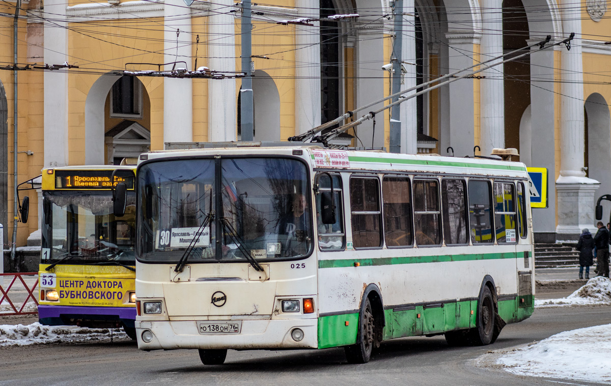 Ярославская область, ЛиАЗ-5256.36 № 025