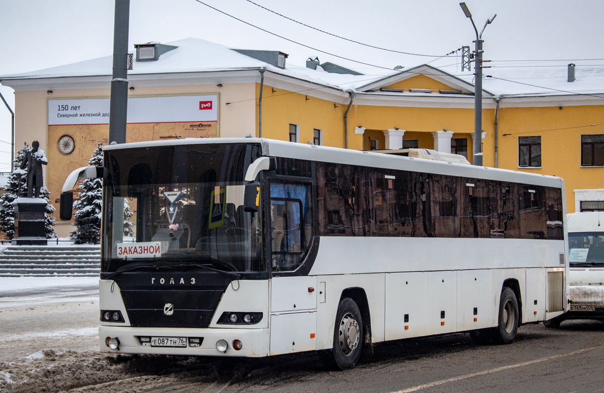 Ярославская область, ГолАЗ-525110-10 "Вояж" № Е 087 ТН 76