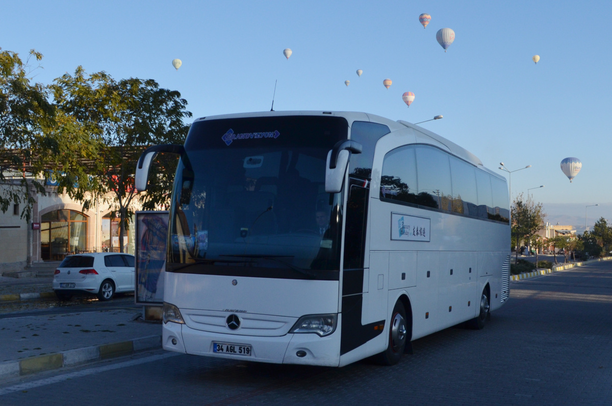 Mercedes Benz Travego II SHD 15SHD facelift 34 AGL 519