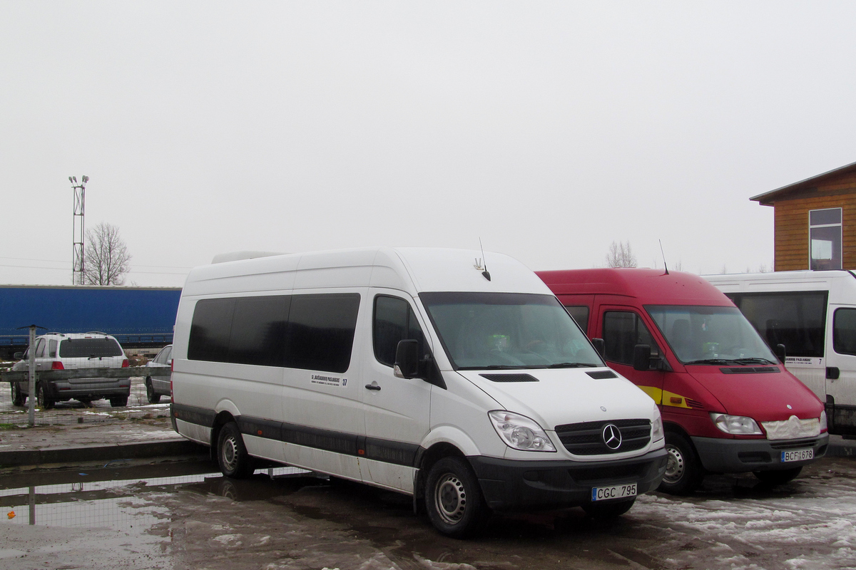 Литва, Mercedes-Benz Sprinter W906 311CDI № 37