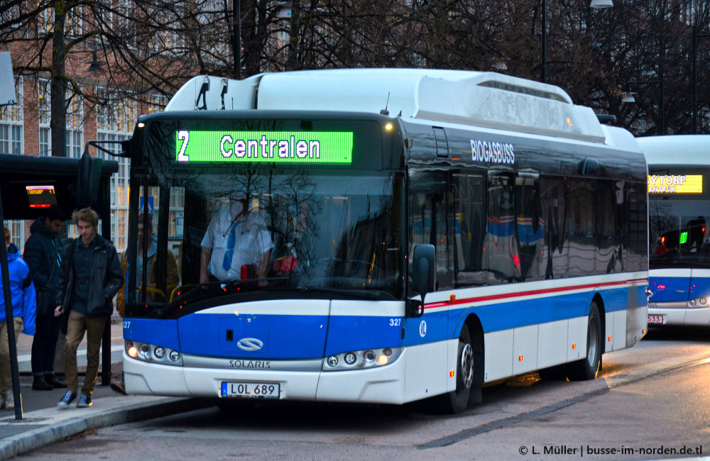 Švédsko, Solaris Urbino III 12 CNG č. 327