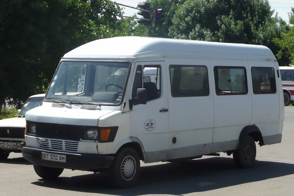 Odessa region, Mercedes-Benz T1 310D sz.: BT 3252 AM