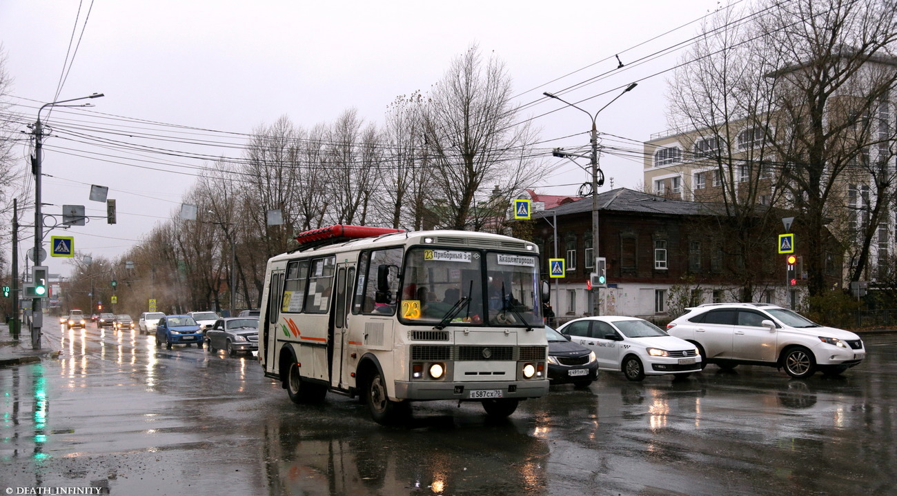 Томская область, ПАЗ-32054 № Е 587 СХ 70