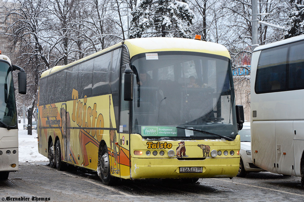 Pskov region, Neoplan N316/3SHDL Euroliner # Т 065 ЕТ 60