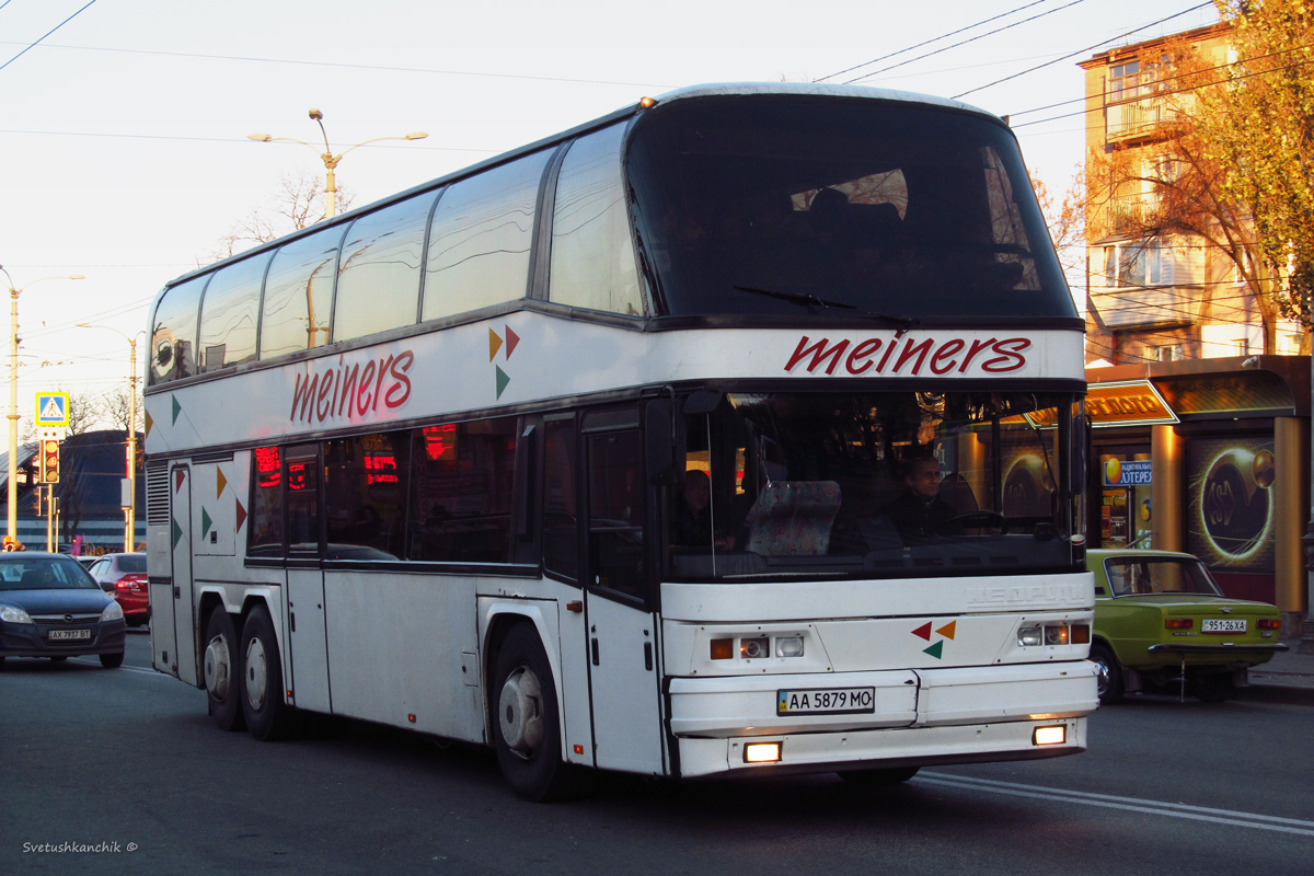 Киев, Neoplan N122/3 Skyliner № AA 5879 MO