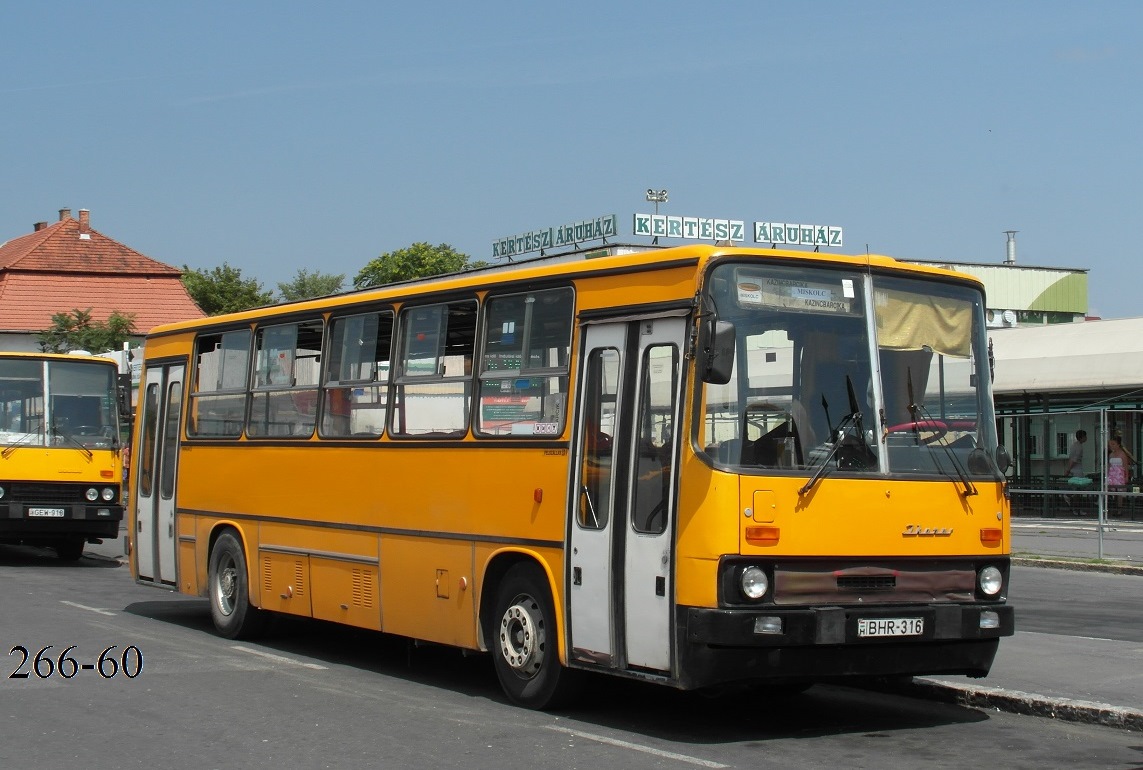 Hungary, Ikarus 260.32 # BHR-316