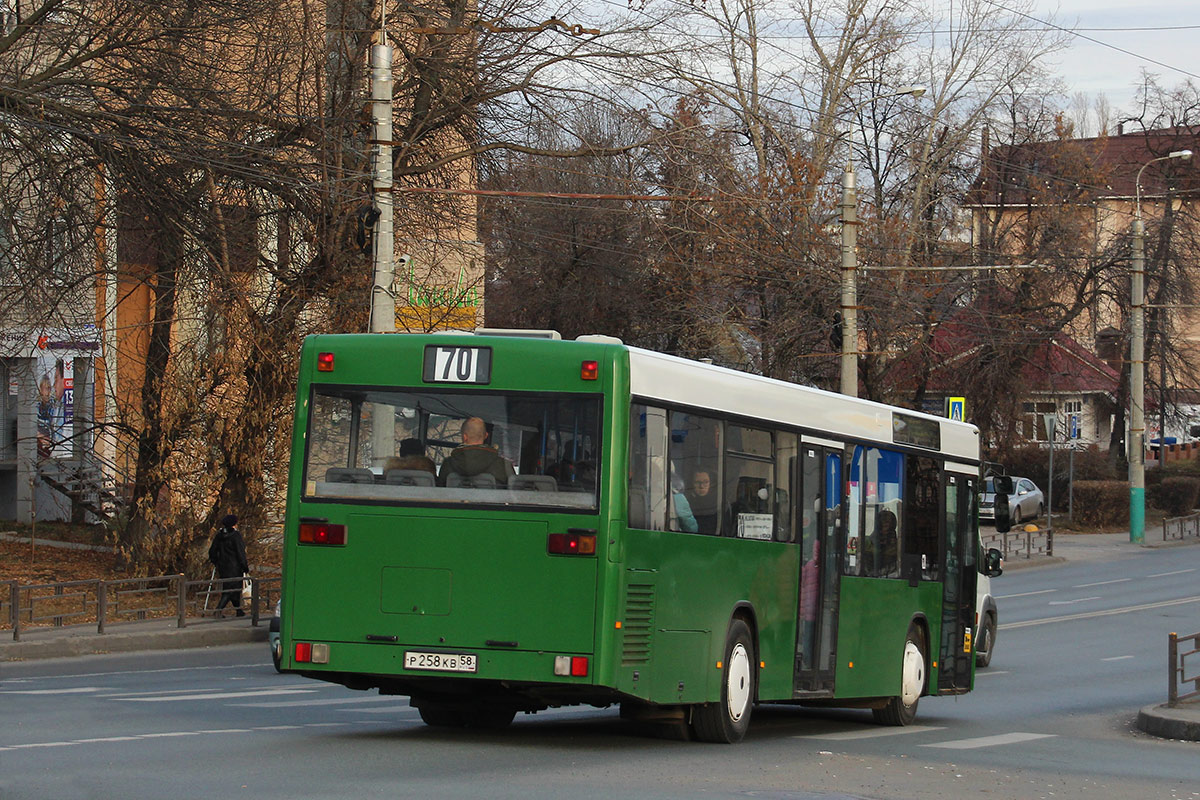 Пензенская область, Mercedes-Benz O405N2 № Р 258 КВ 58