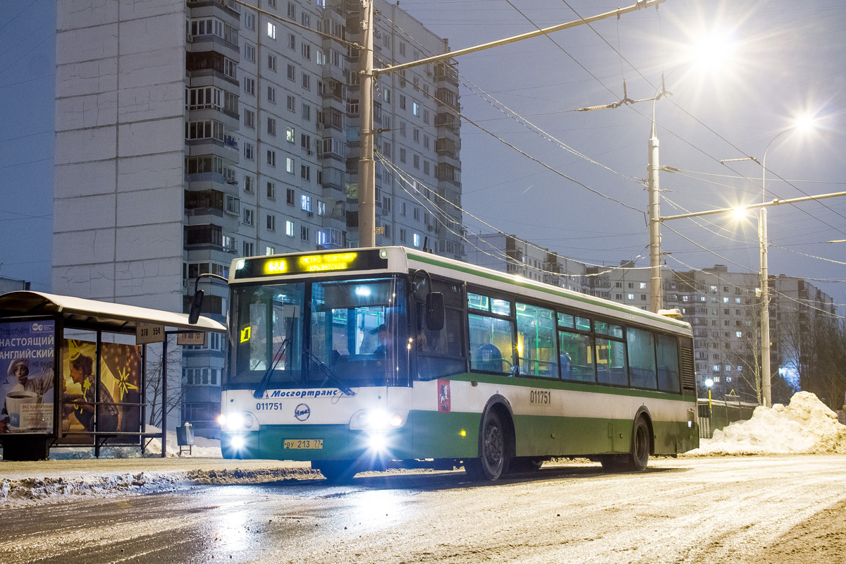 Moskva, LiAZ-5292.20 č. 011751