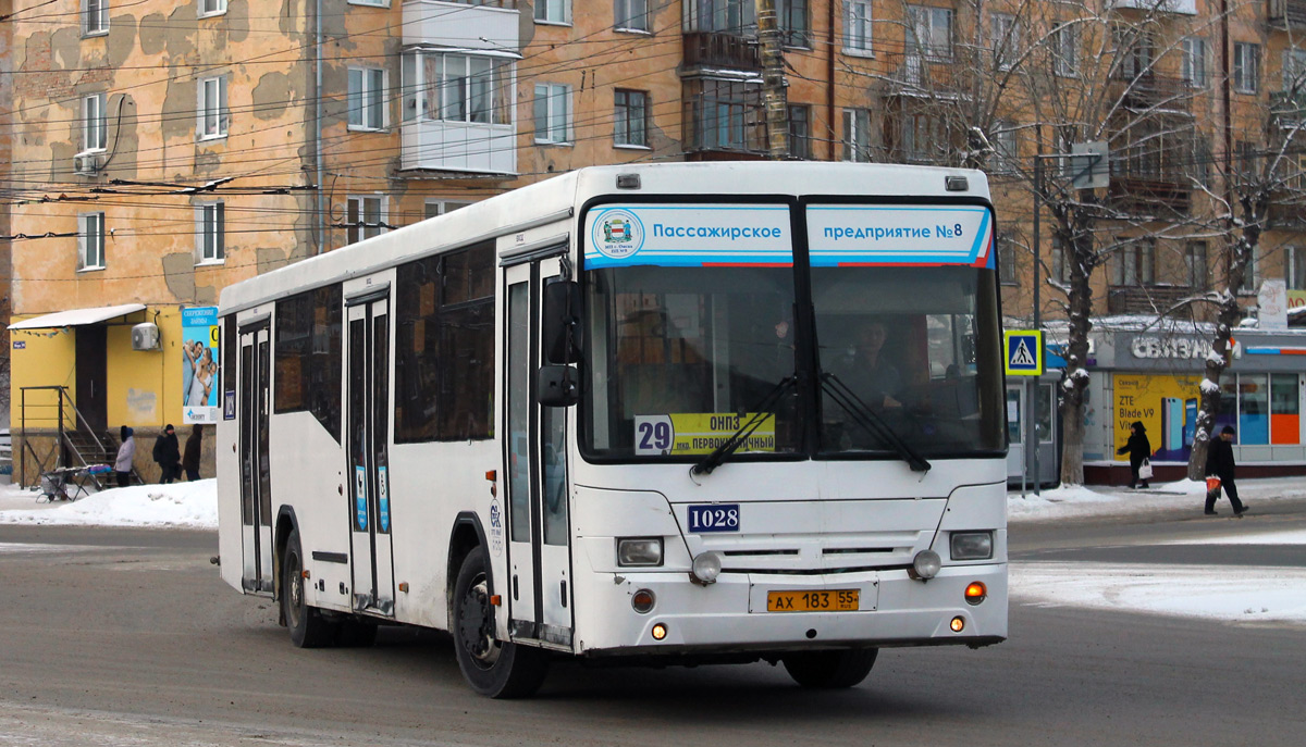 Omsk region, NefAZ-5299-30-32 Nr. 1028