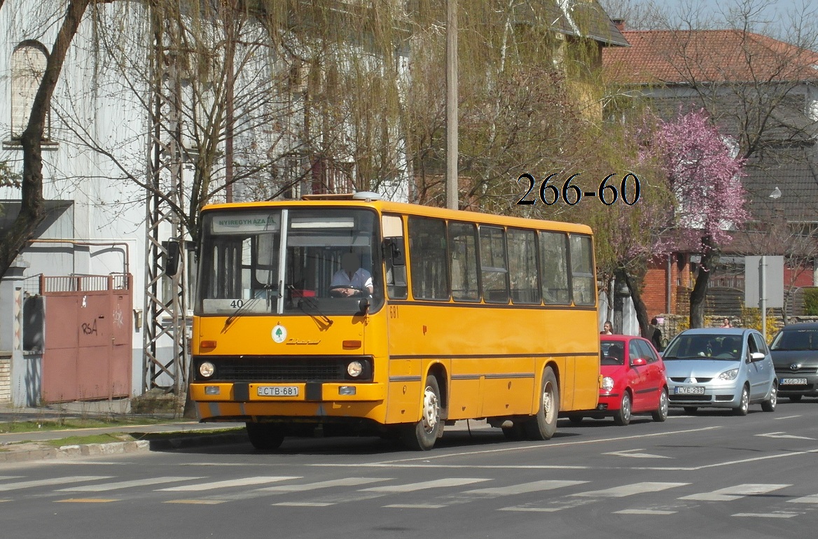 Ungarn, Ikarus 260.02 Nr. CTB-681