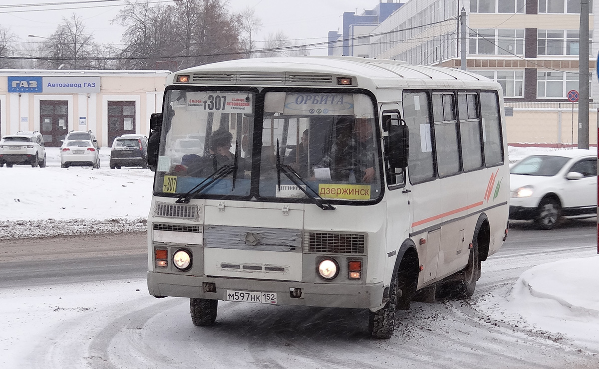 Остановки 307 автобуса дзержинск. Т307 Дзержинск. Автобус 597м. К944нк152.