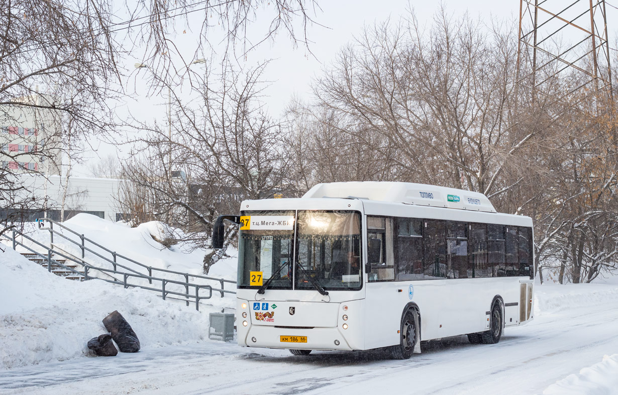 Sverdlovsk region, NefAZ-5299-30-51 č. КМ 186 66