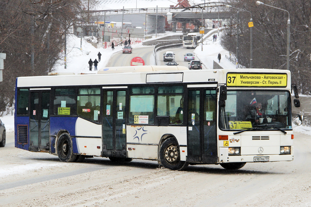 Пермский край, Mercedes-Benz O405N2 № Е 987 МА 159