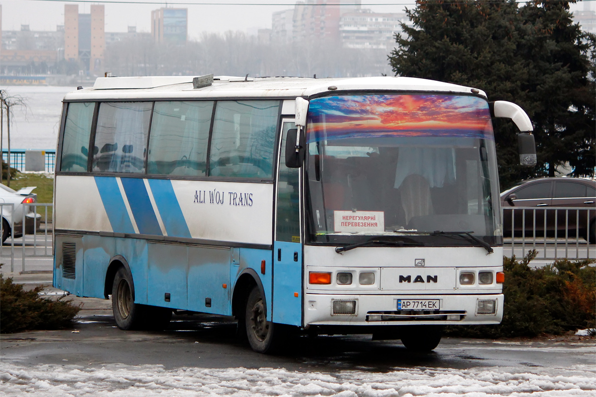 Zaporozhye region, Berkhof Excellence 1000 Midi Nr. AP 7714 EK