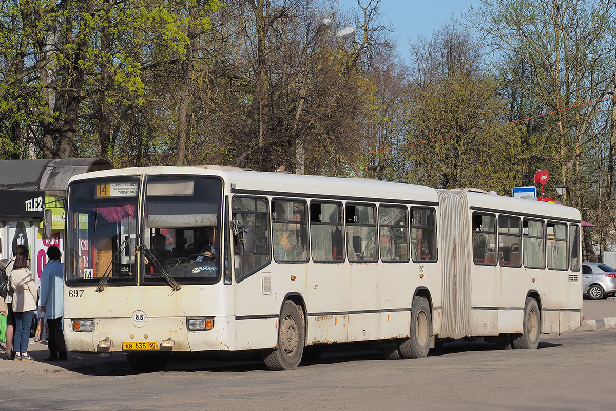 Псковская область, Mercedes-Benz O345G № 697