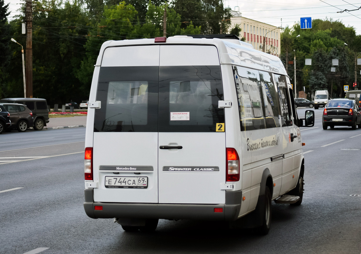 Тверская область, Луидор-223238 (MB Sprinter Classic) № Е 744 СА 69