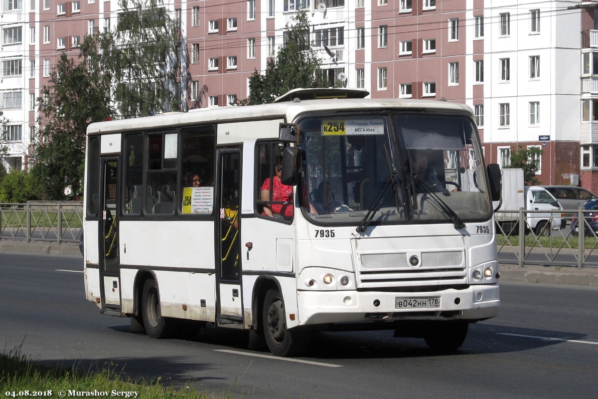 Санкт-Петербург, ПАЗ-320402-05 № 7935