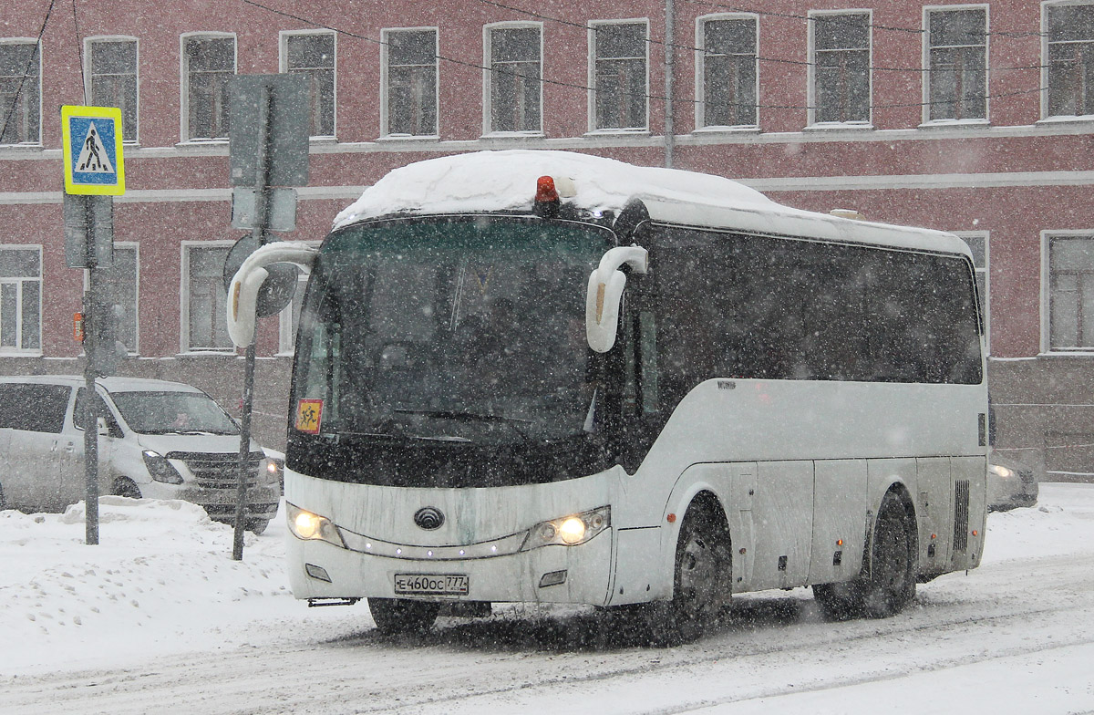 Moskevská oblast, Yutong ZK6899HA č. Е 460 ОС 777