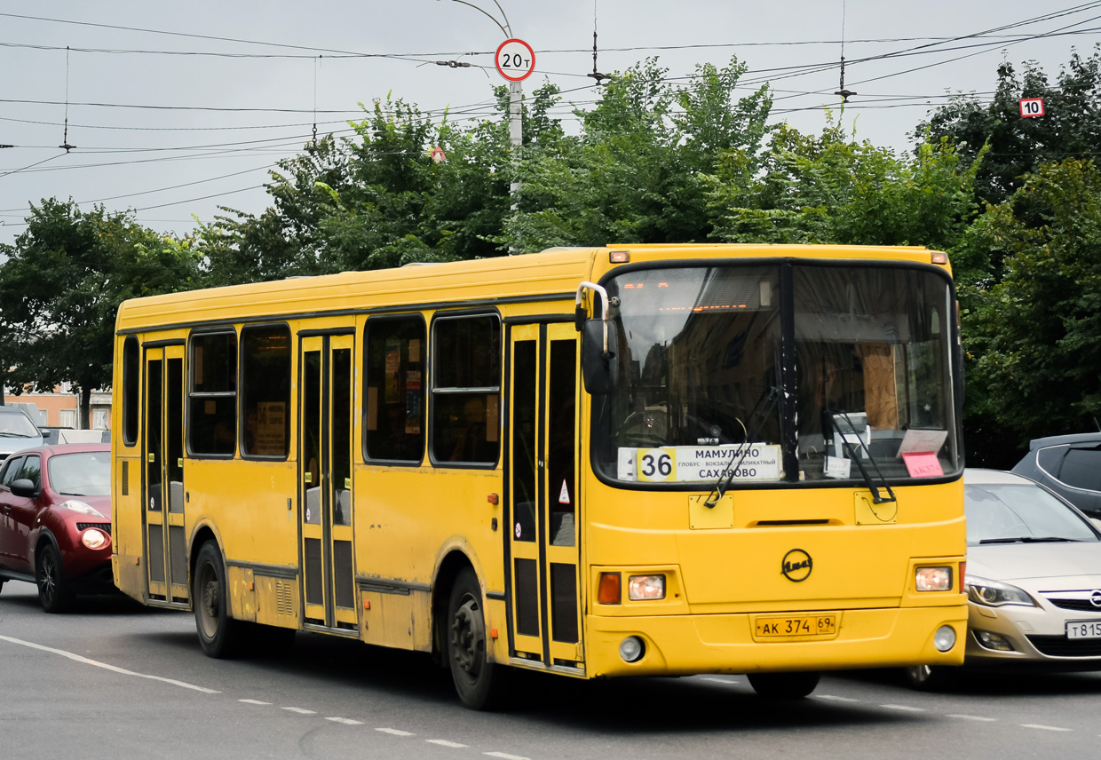 Тверская область, ЛиАЗ-5256.35 № АК 374 69