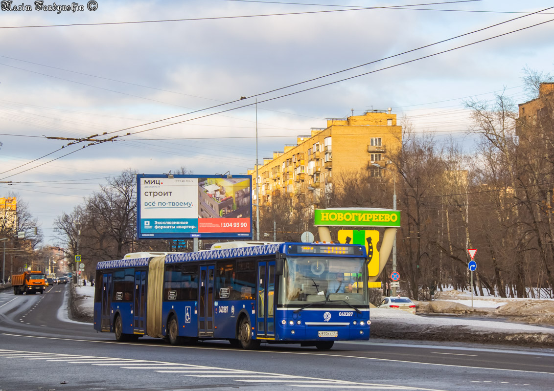 Москва, ЛиАЗ-6213.22 № 040387